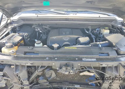 2015 Nissan Armada Sv z USA, uszkodzony, nr VIN 5N1BA0NC2FN613138